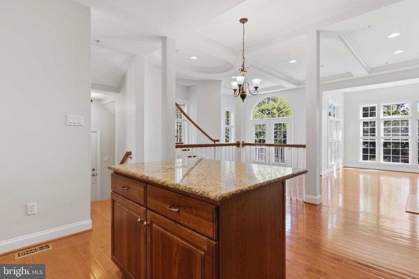 211 Zinfandel Lane photo 39