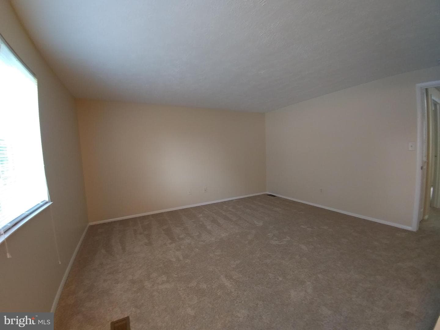 7845 Flintshire Court photo 11