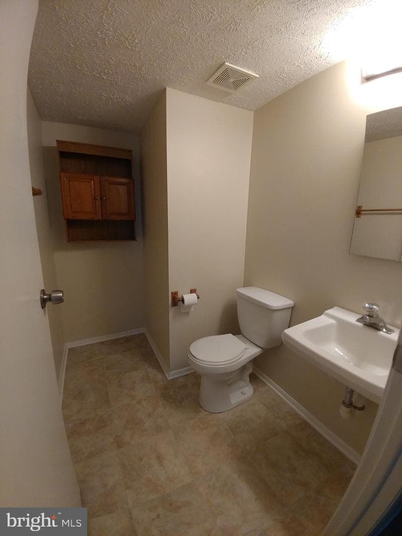 7845 Flintshire Court photo 20