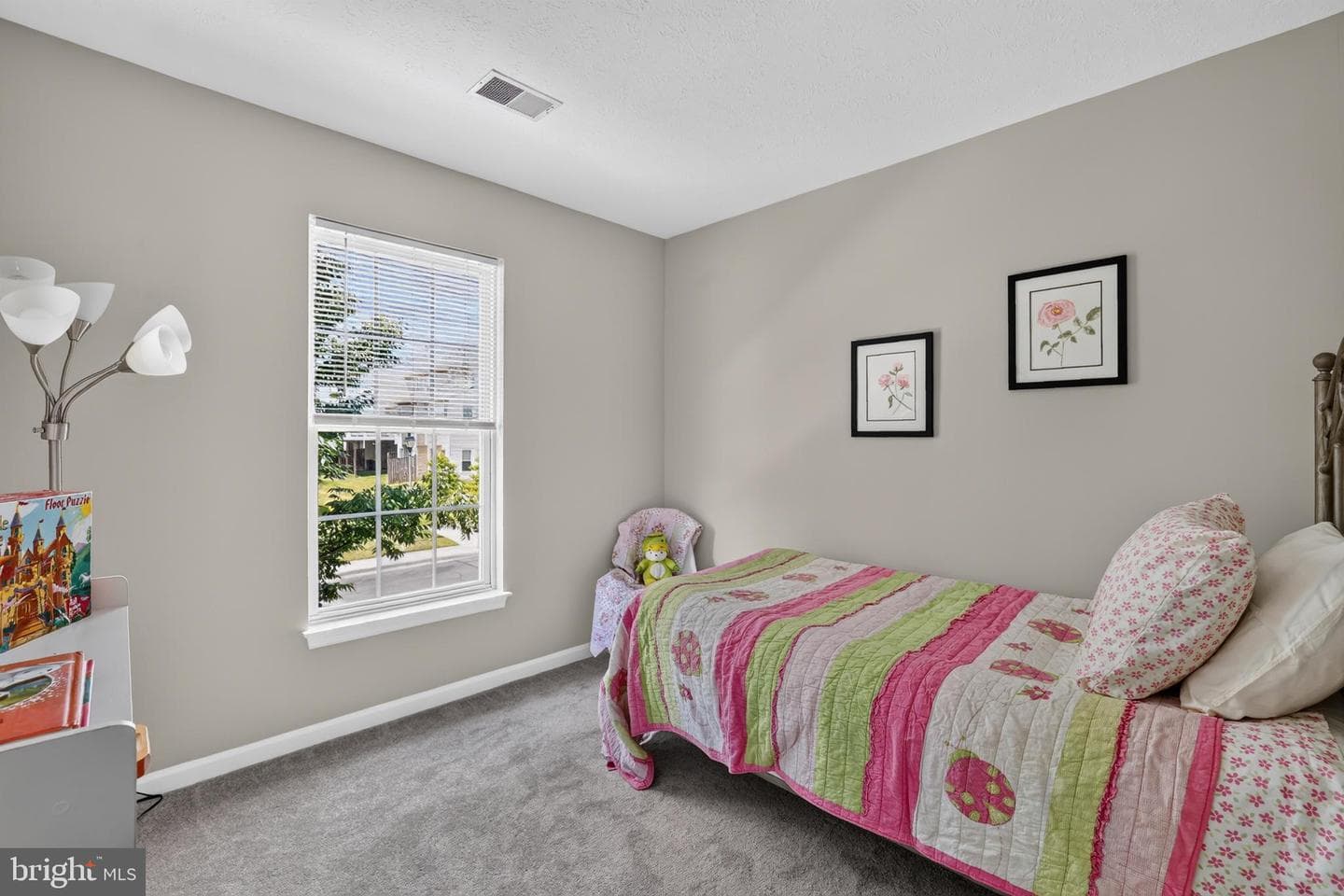 1483 Pangbourne Way photo 25