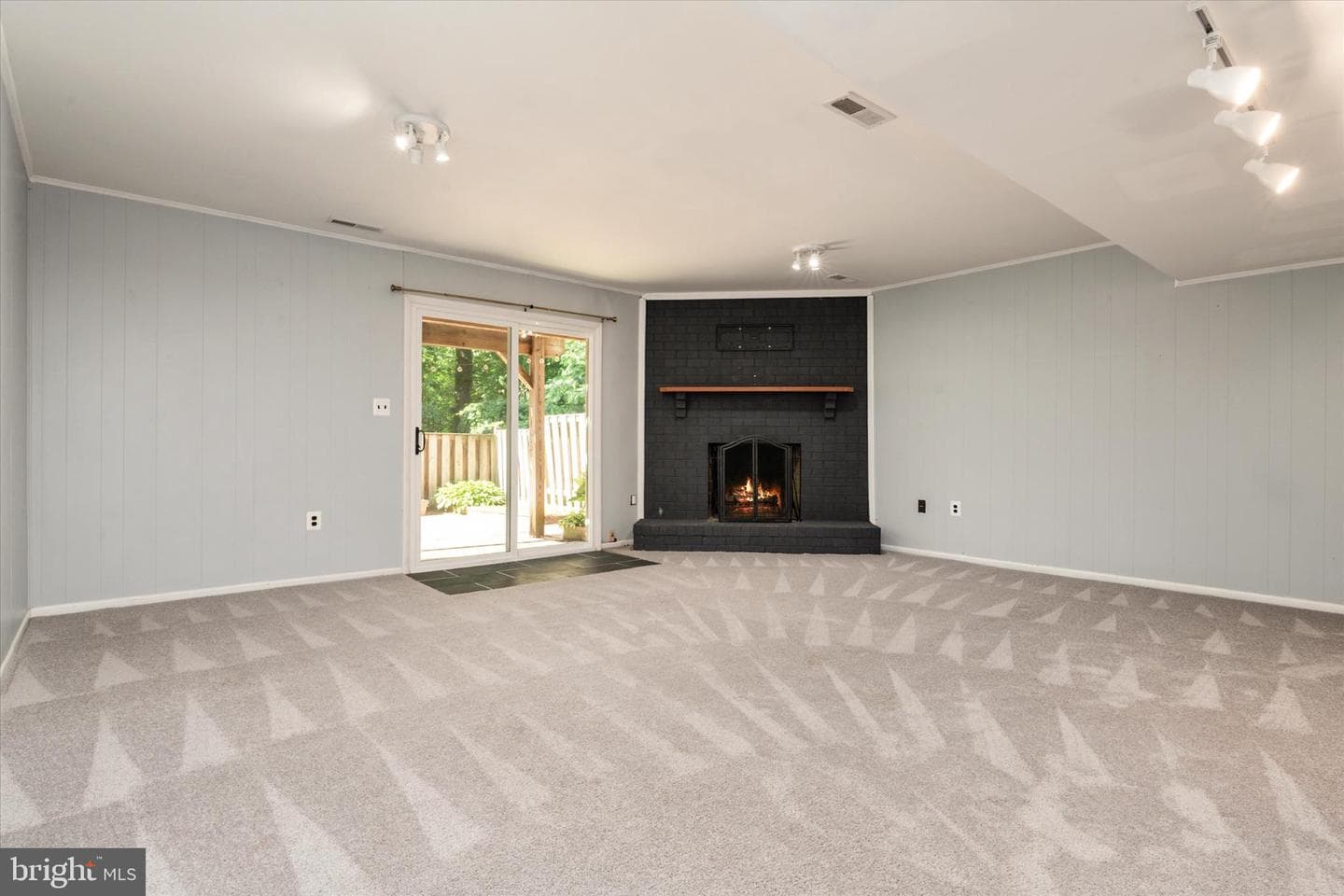 505 Bay Dale Court photo 28