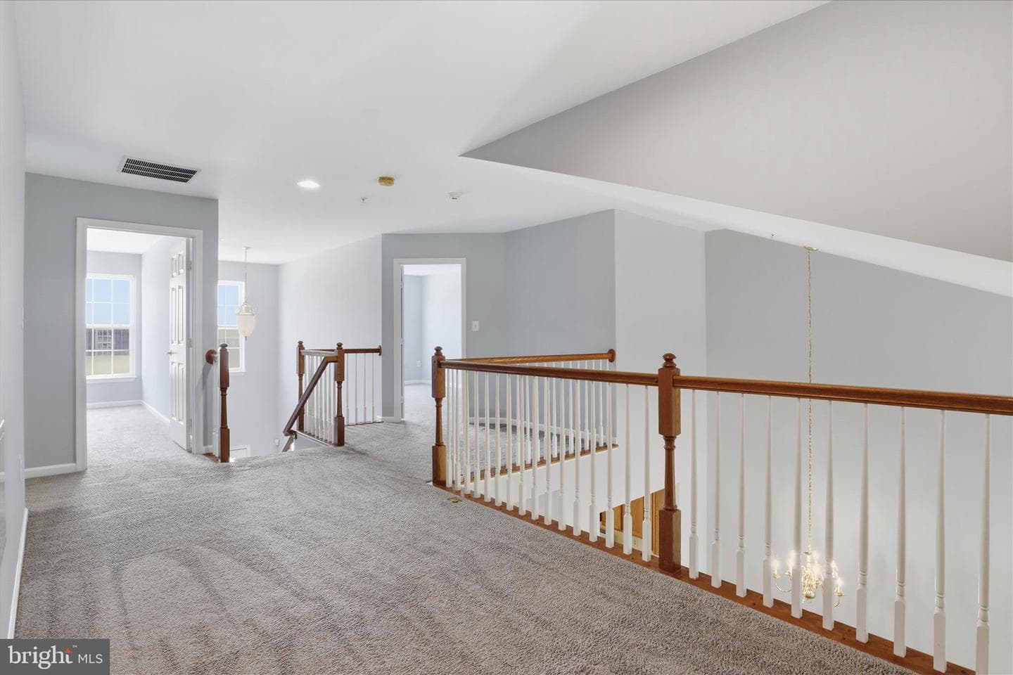 7212 Banwell Court photo 34