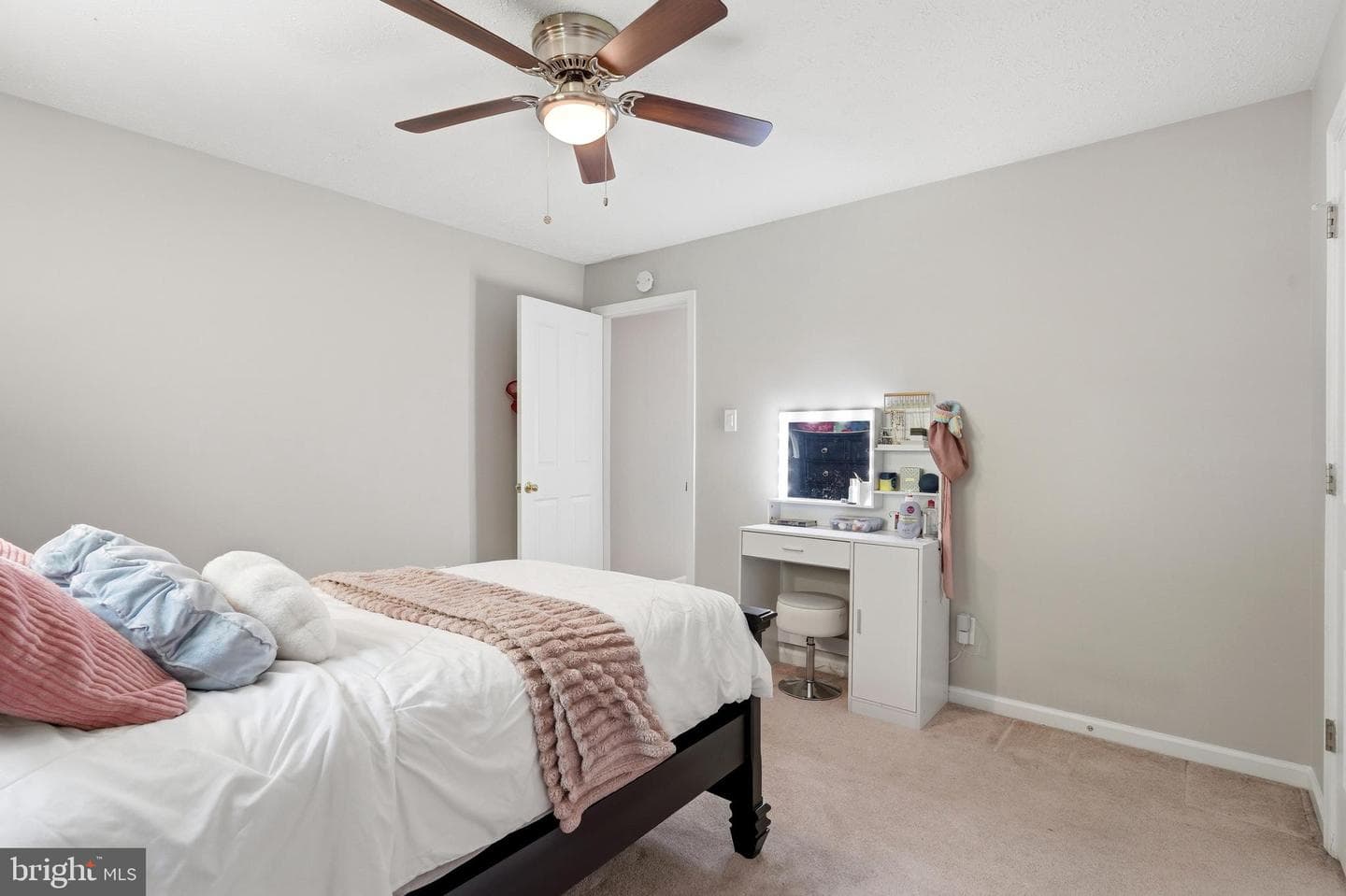 2402 Hightee Court photo 28