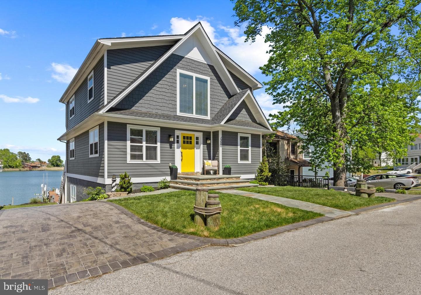 1326 Washington Drive photo 4