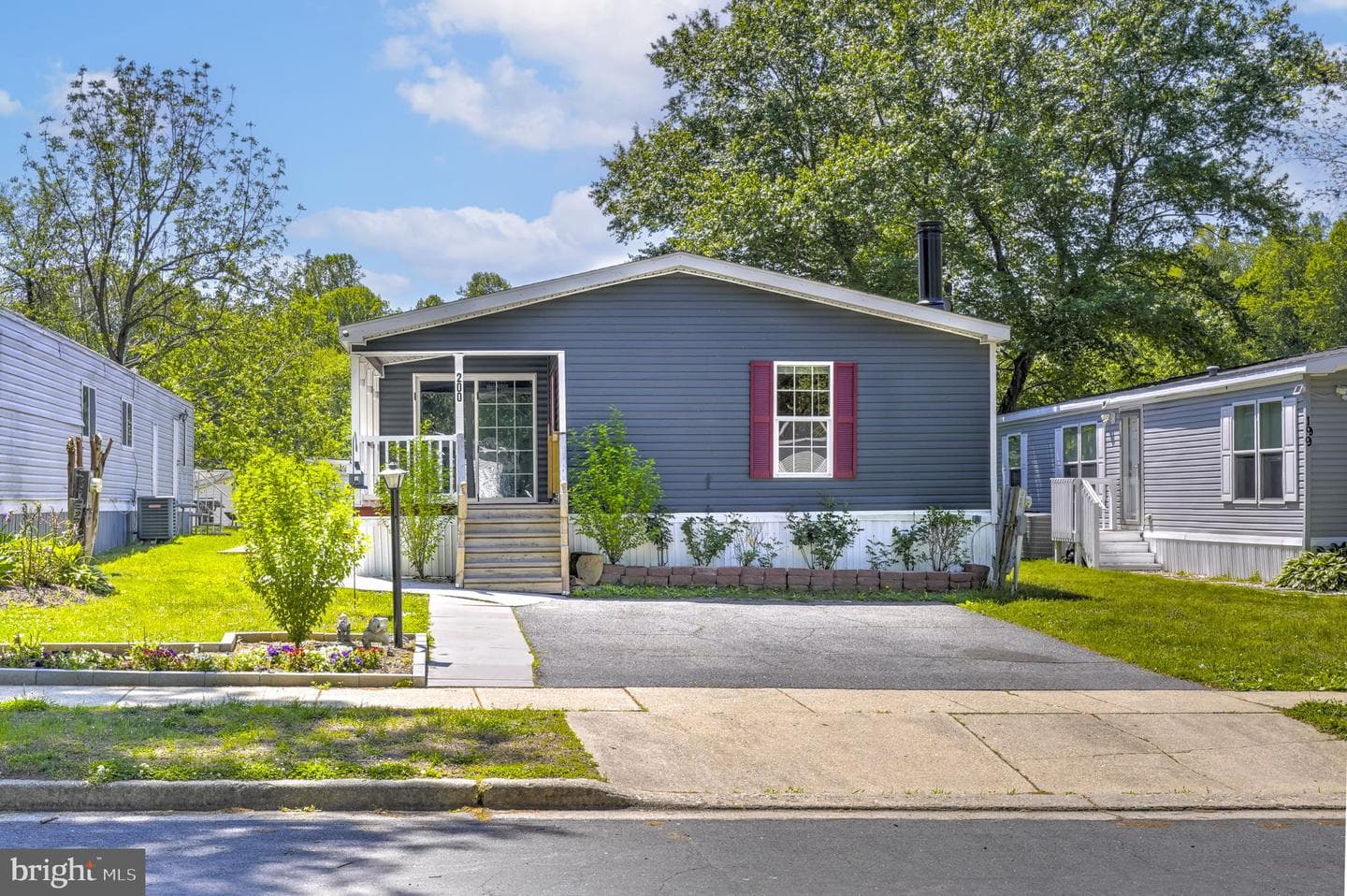 200 Boones Drive, Lothian