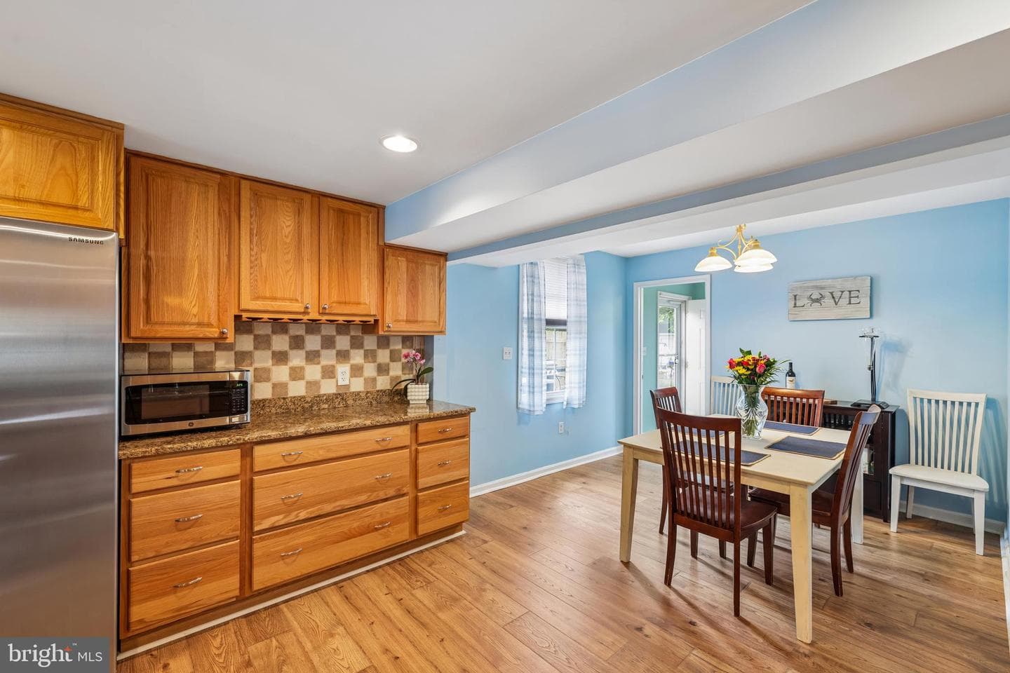 208 Carroll Road photo 13
