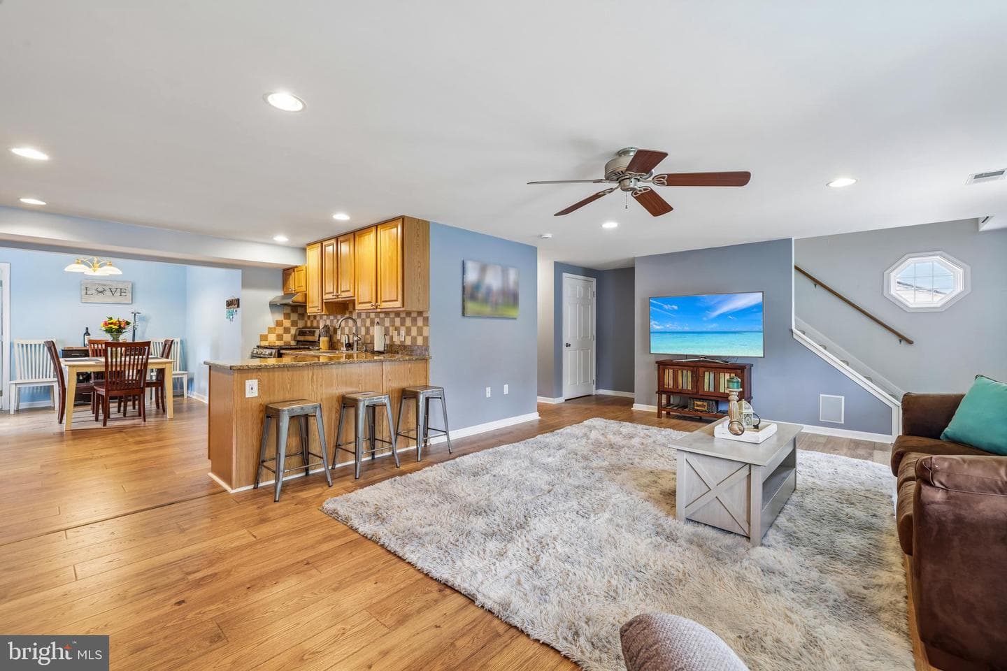 208 Carroll Road photo 6