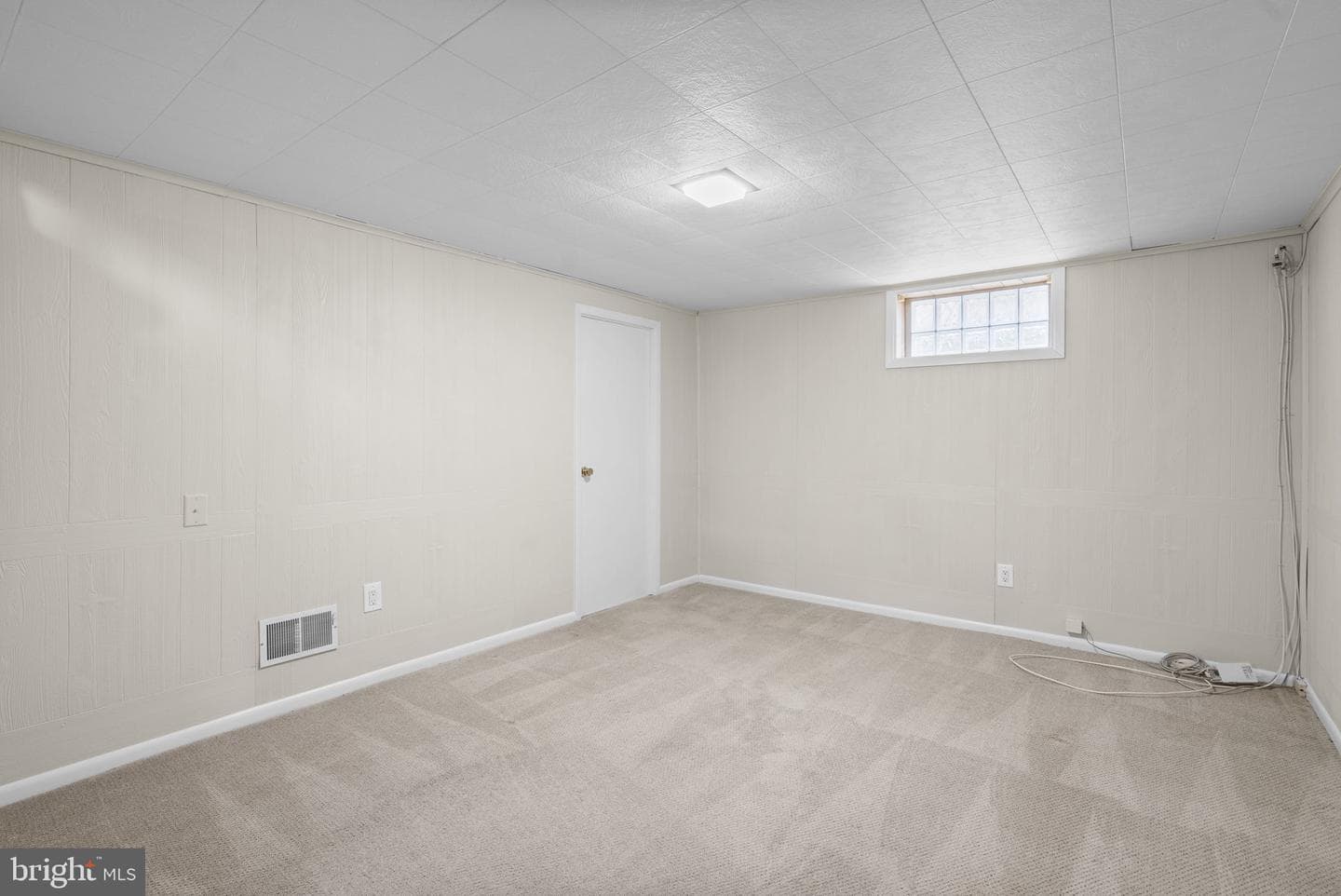 306 Vernon Avenue photo 35