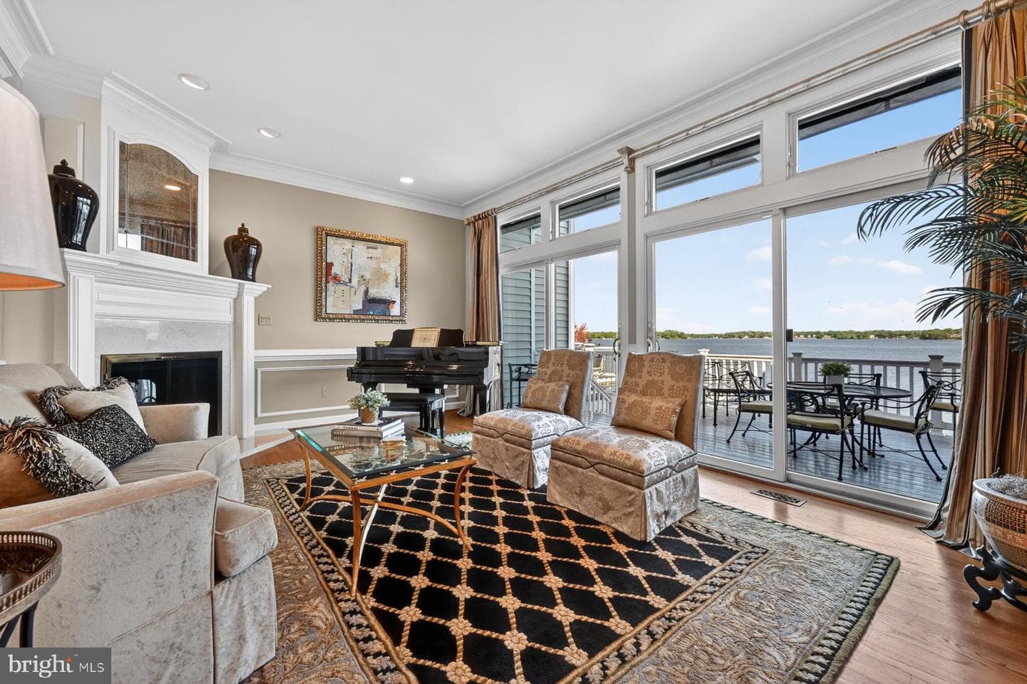 528 Moorings Circle photo 4