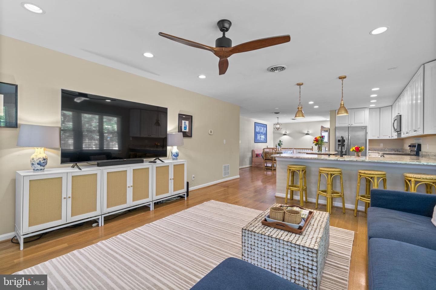 52 Sunset Drive photo 18