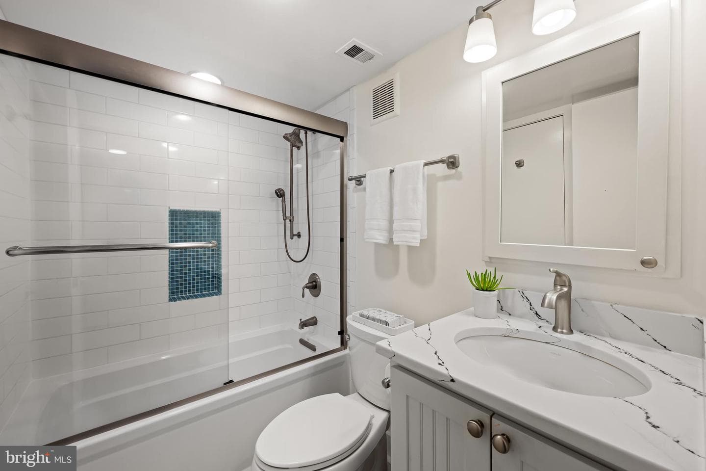 7044 Harbour Village Court #t1 photo 28