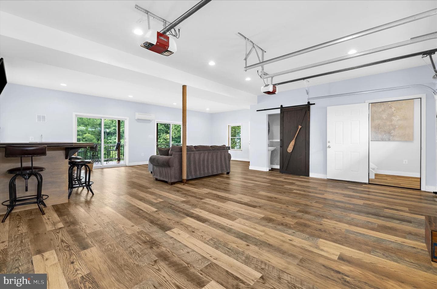 315 S Riverside Drive photo 10