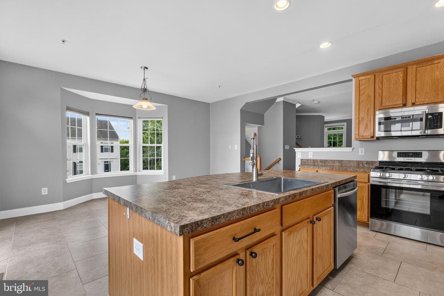 1765 Compton Court photo 16