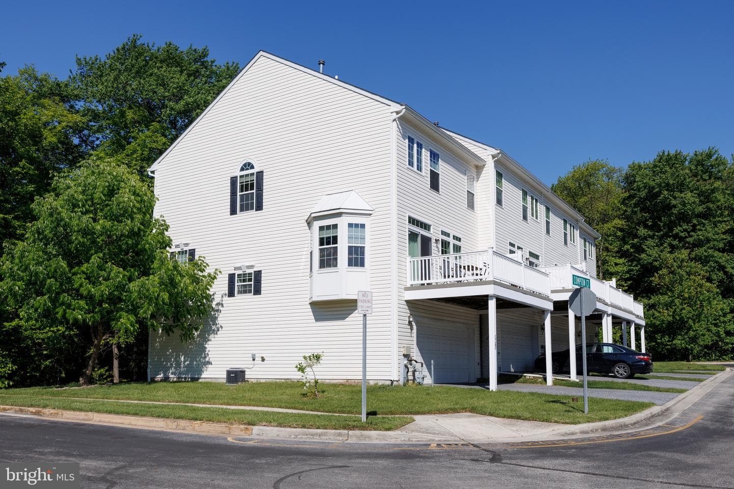 1765 Compton Court photo 40