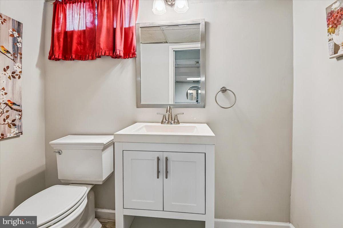 582 Nolview Court photo 19