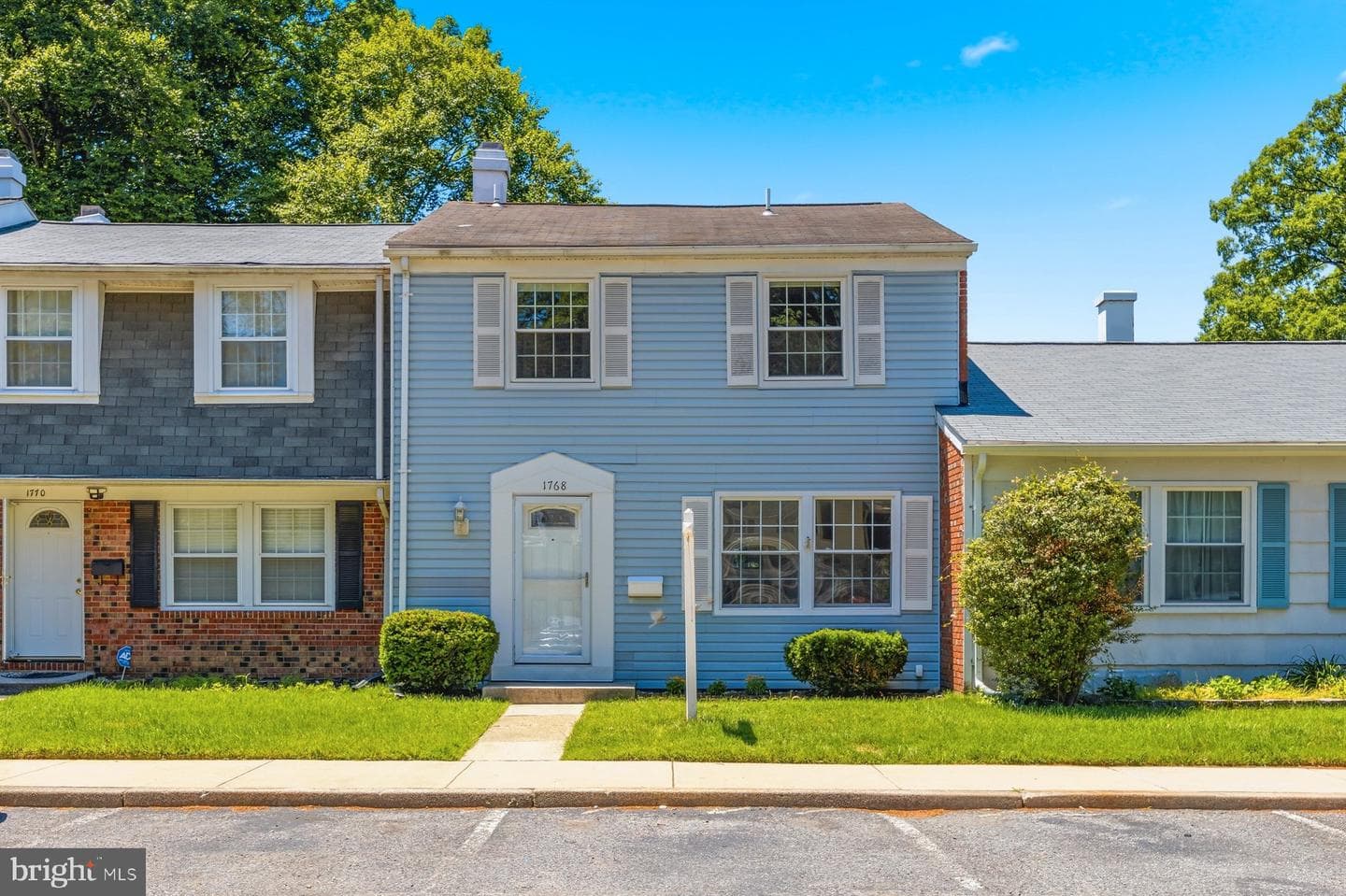 1768 Farmington Court