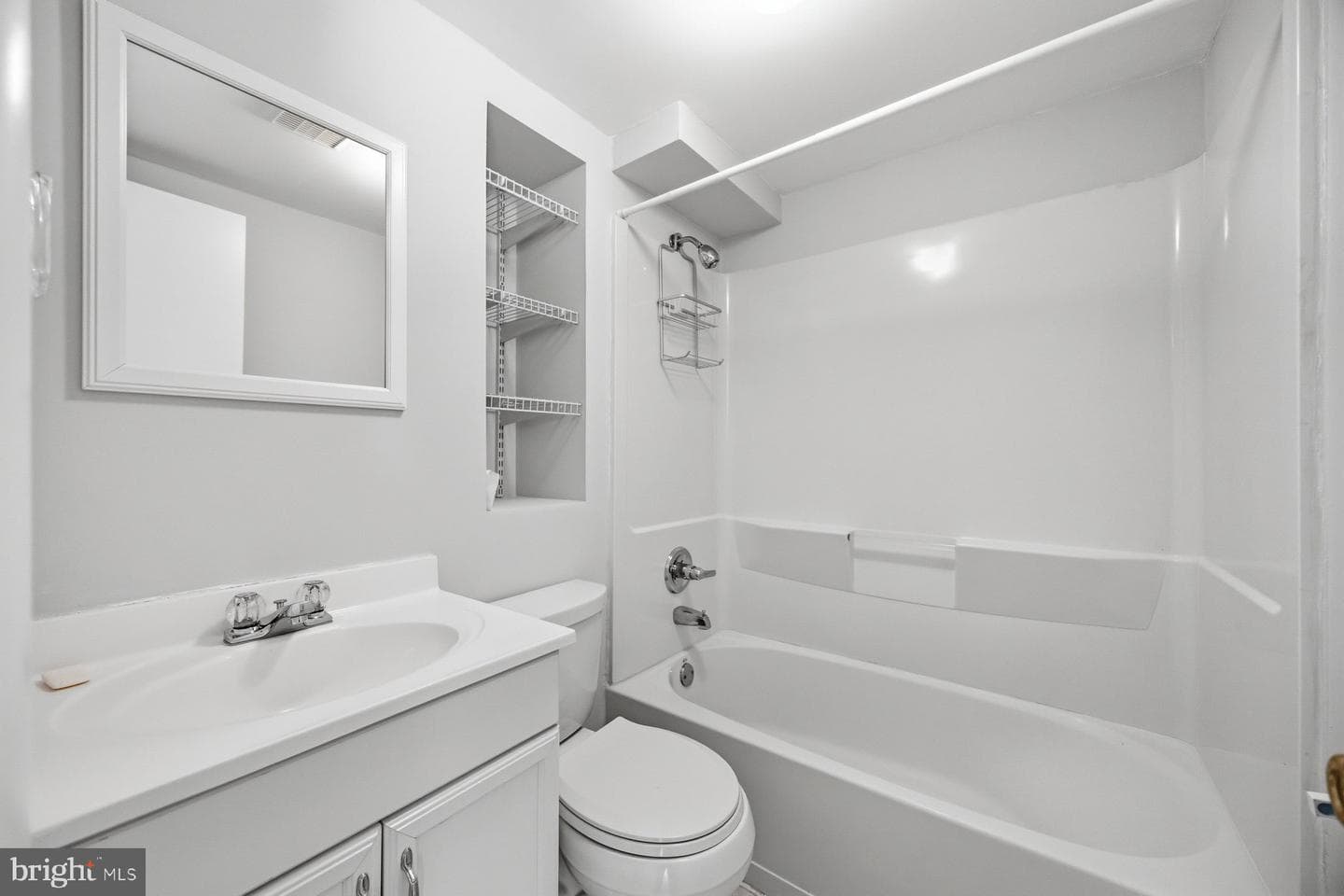 1768 Farmington Court photo 30