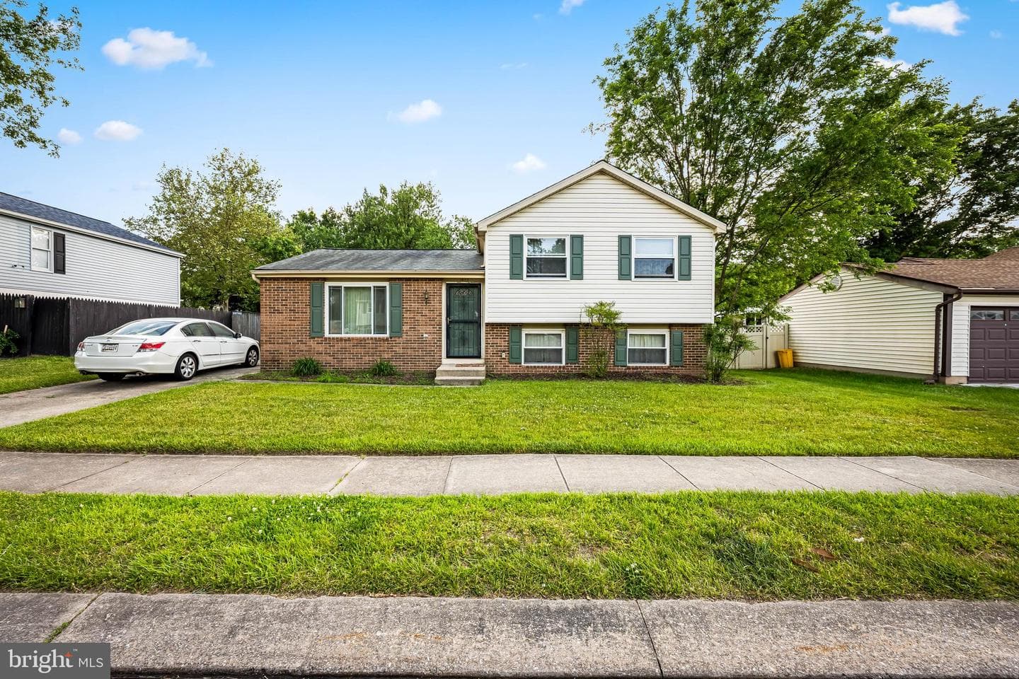 1433 Gesna Drive photo 2