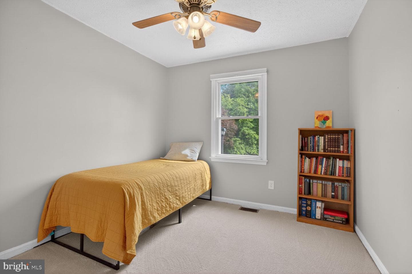 1300 Roundhouse Court photo 12
