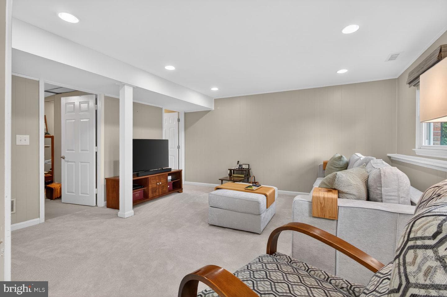 1300 Roundhouse Court photo 24