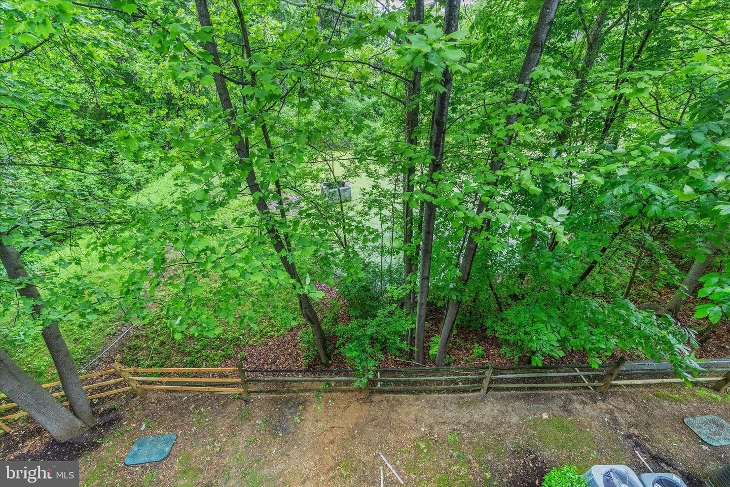 631 Admiral Drive #302 photo 28
