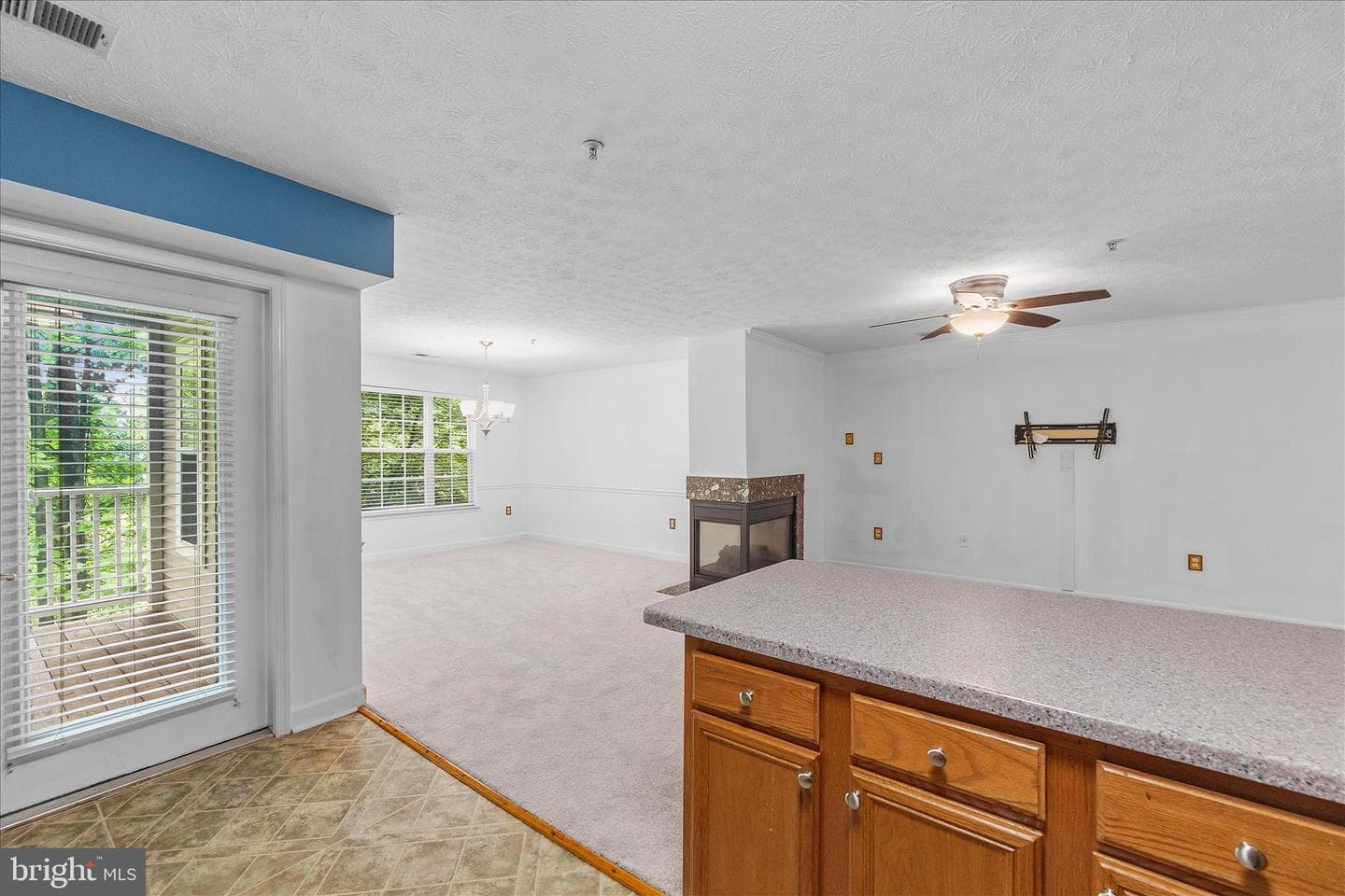 631 Admiral Drive #302 photo 3