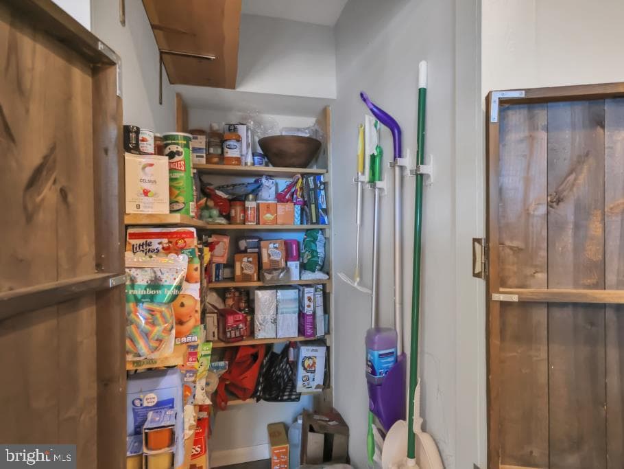1755 Carry Place photo 21
