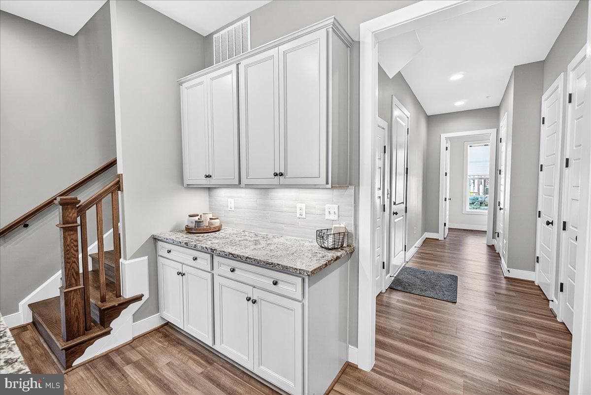 1439 Bed Stone Lane photo 25