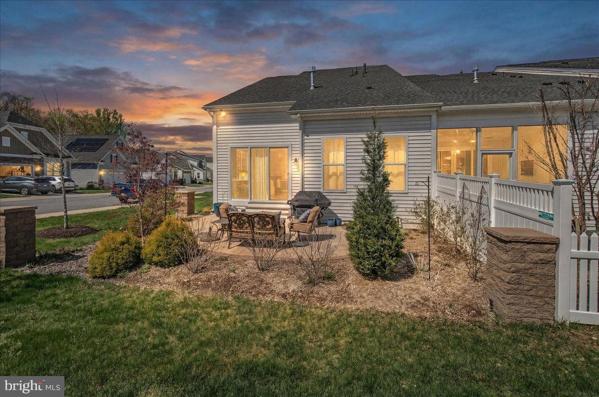 1439 Bed Stone Lane photo 47