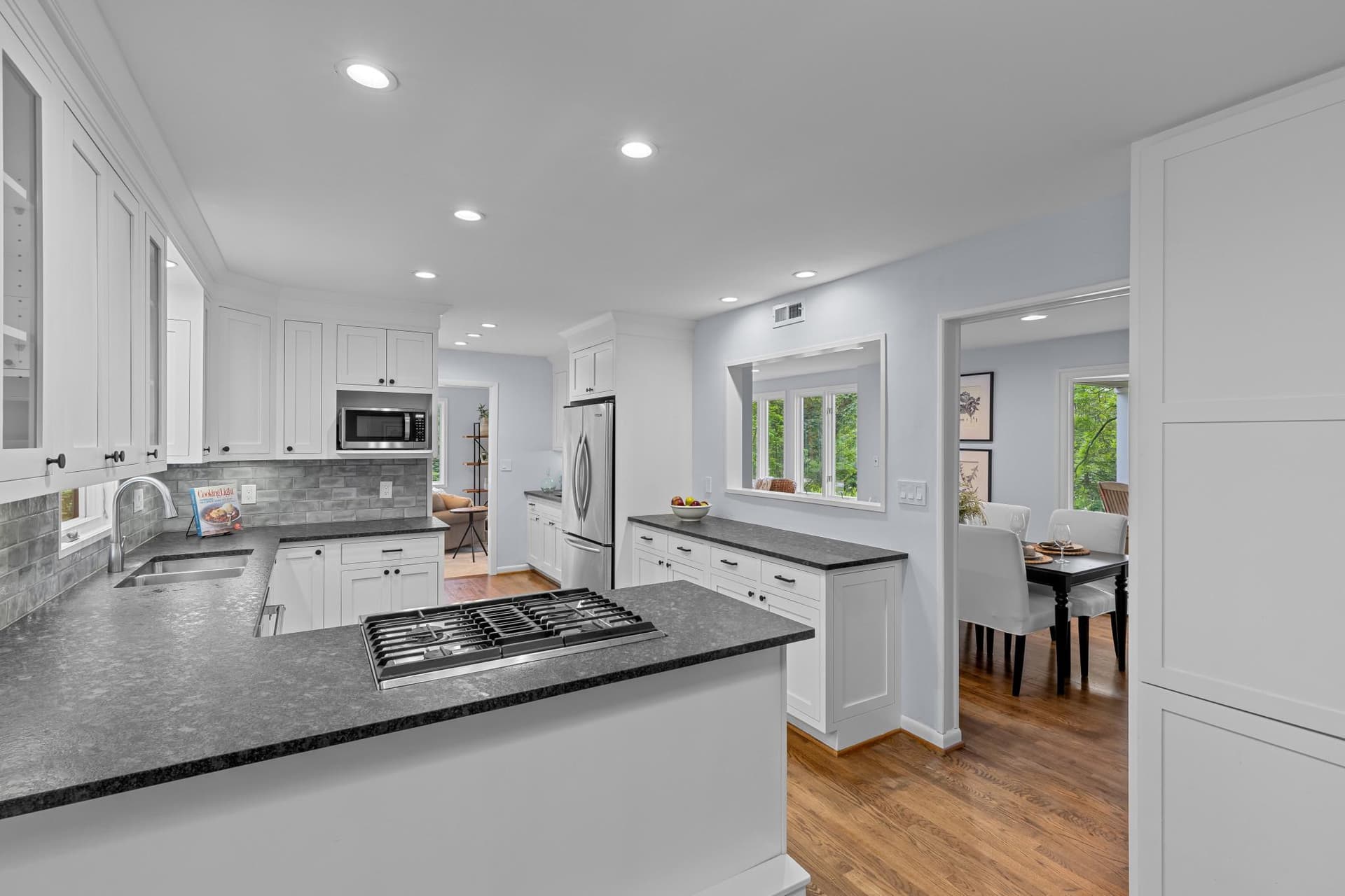 2611 Ogleton Road photo 9