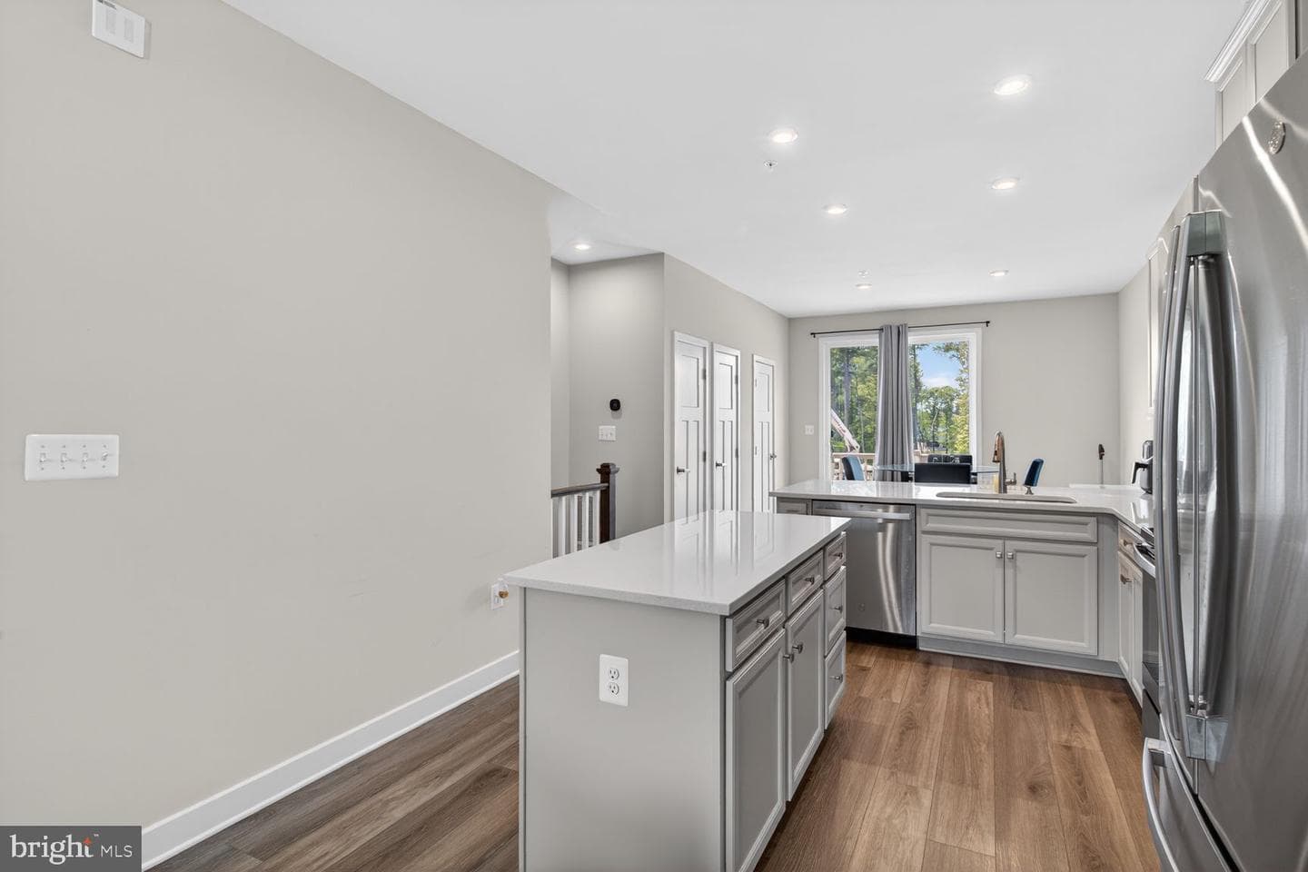 7832 Yona Court photo 16