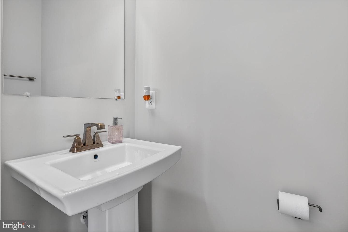 7832 Yona Court photo 20