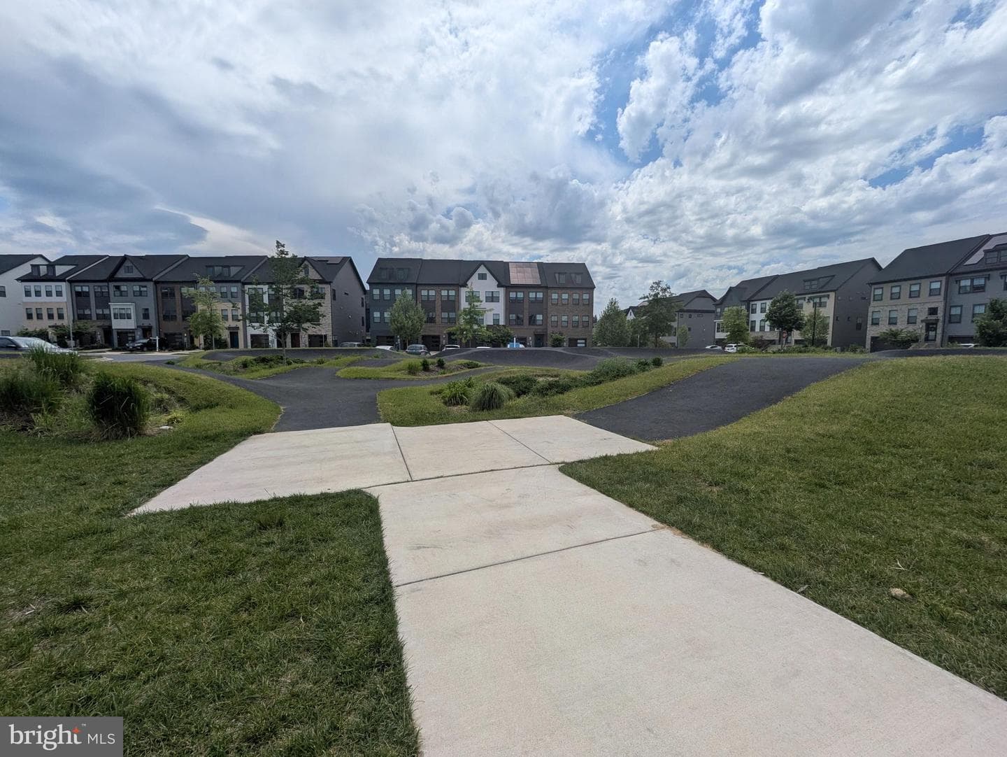 7832 Yona Court photo 32