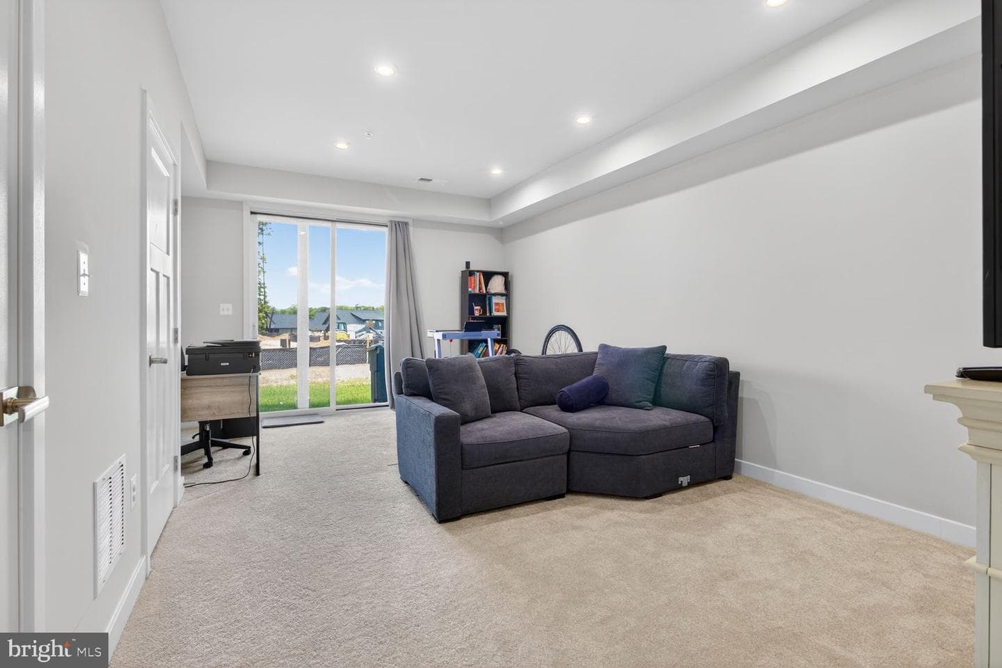 7832 Yona Court photo 6