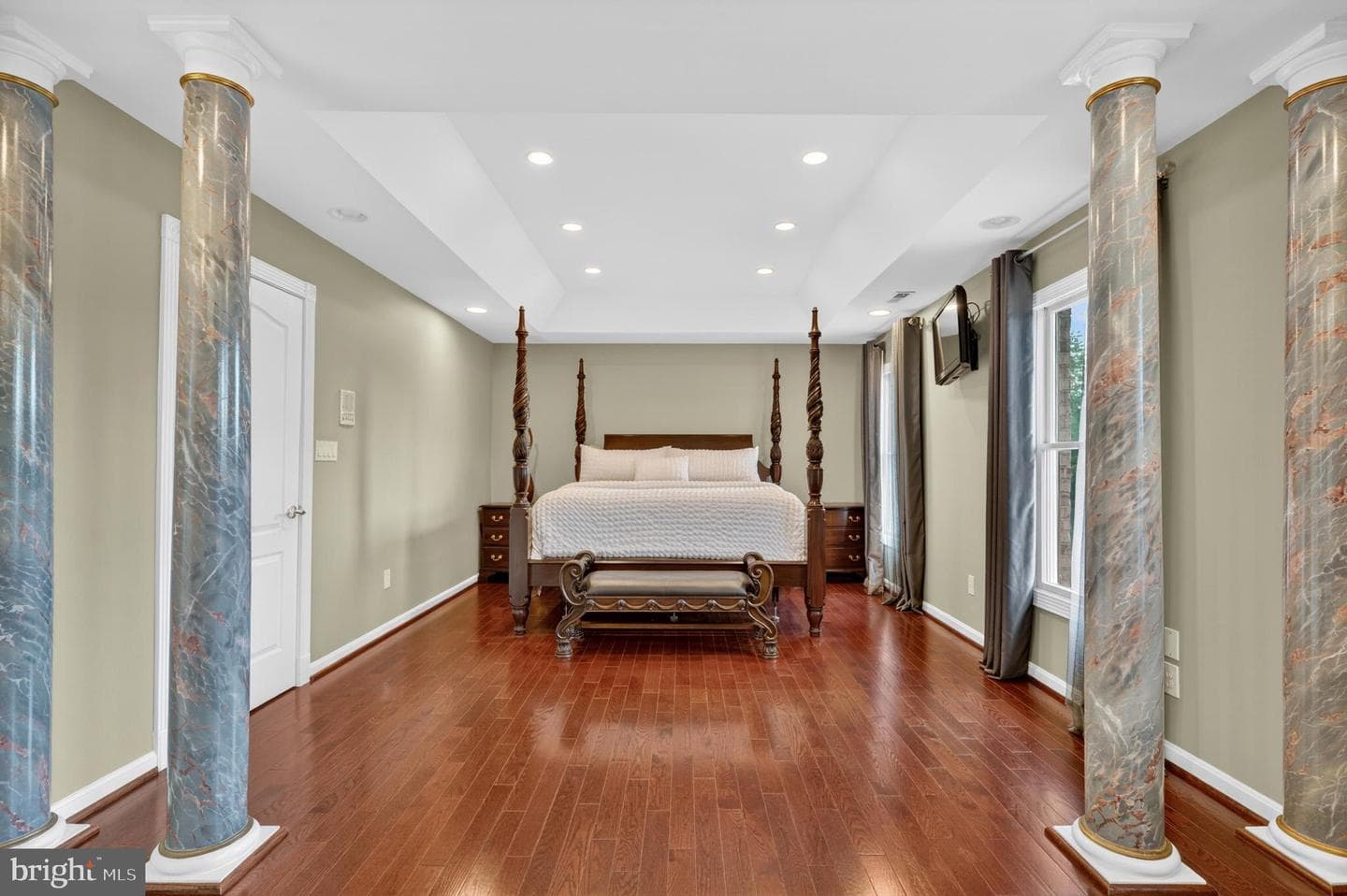 1312 Double Gate Court photo 50