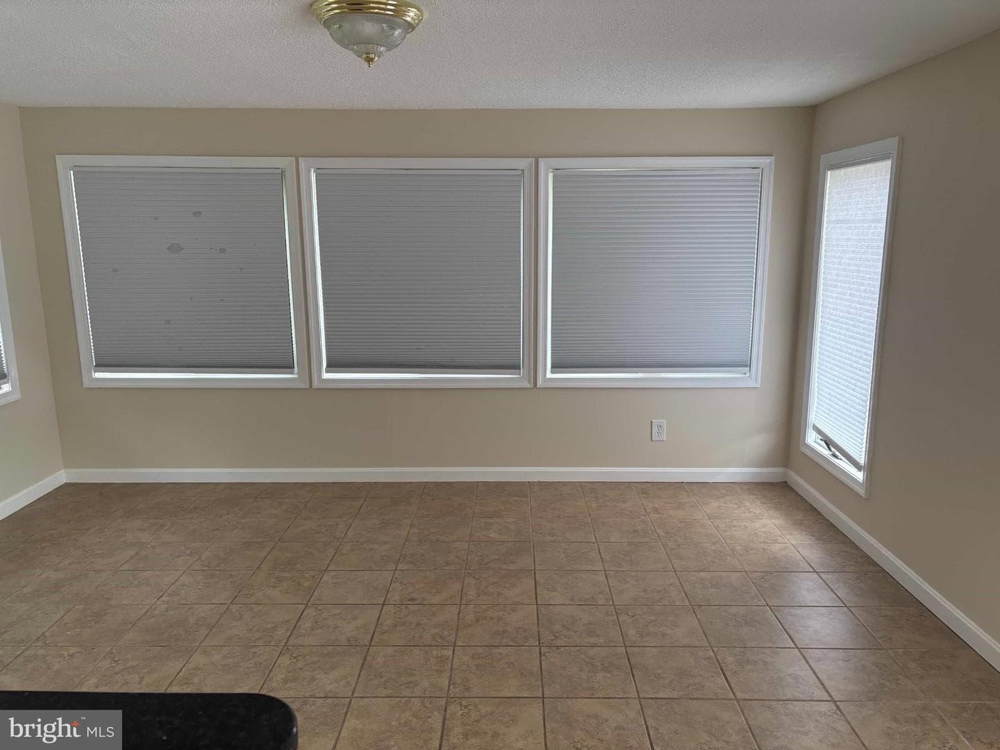 1450 Gesna Dr photo 9