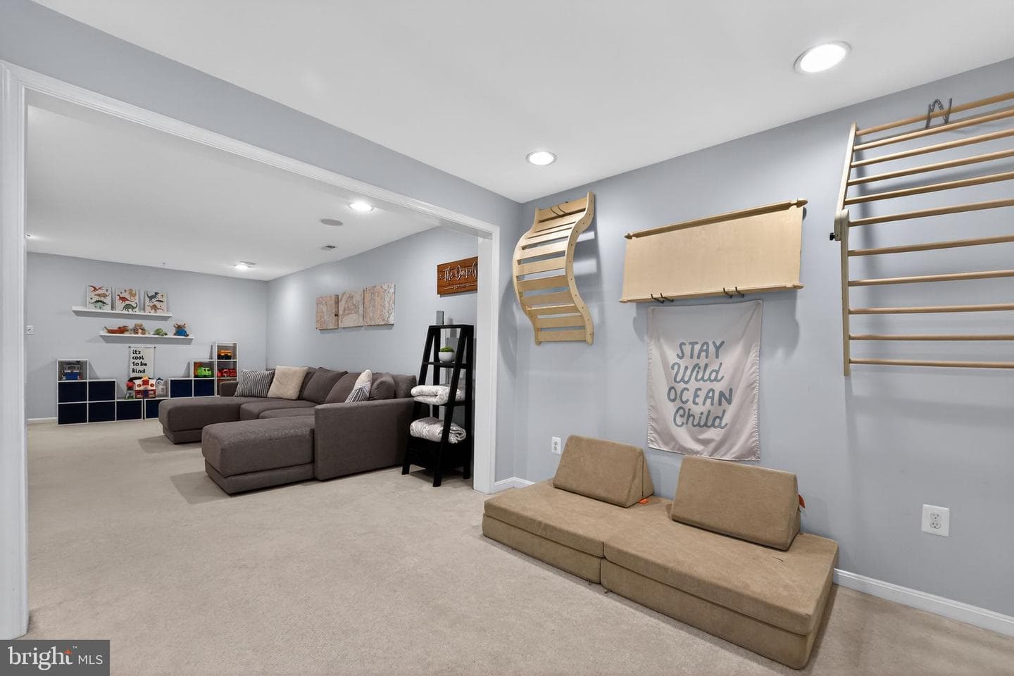 2405 Killarney Terrace photo 40