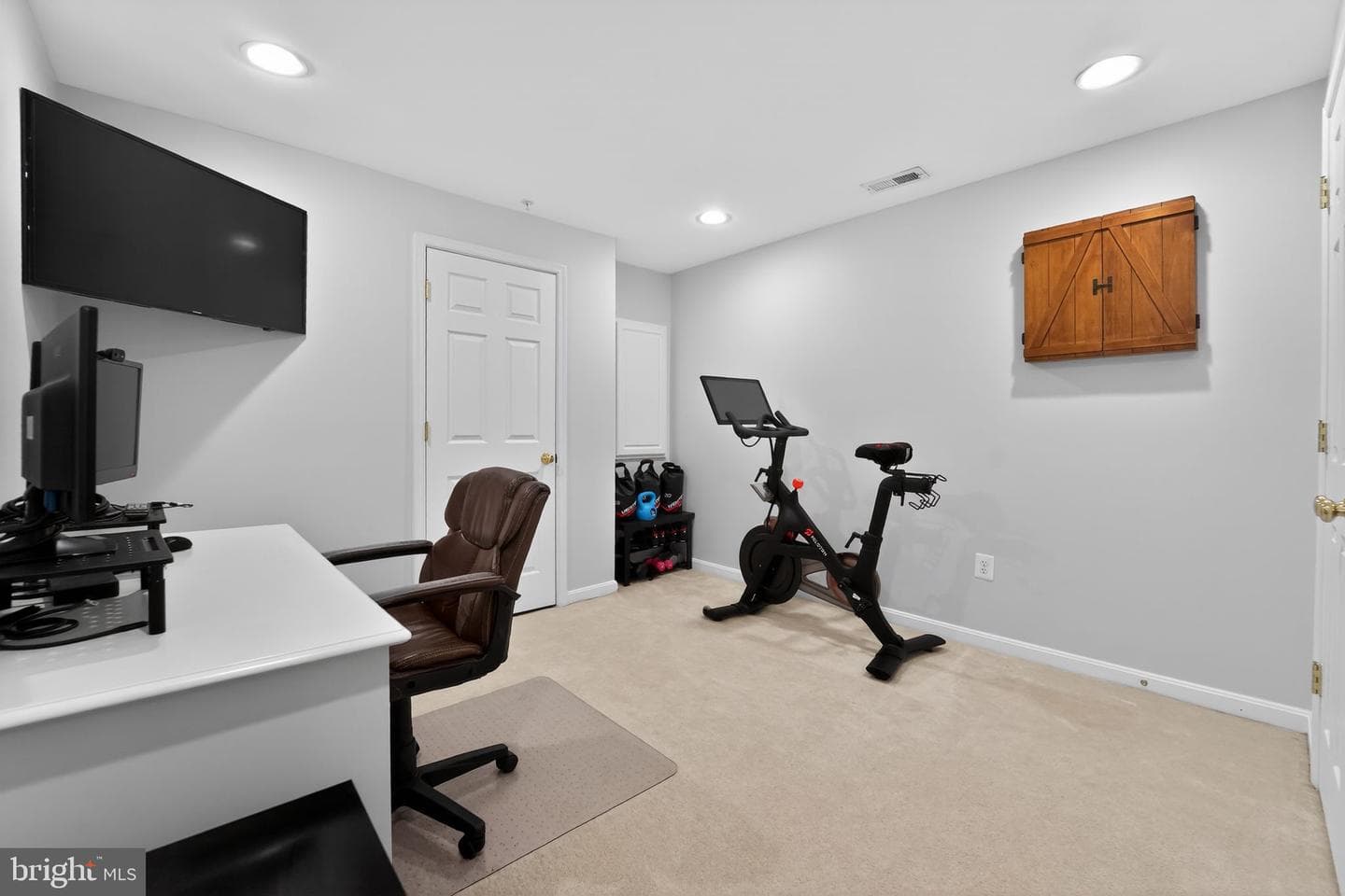 2405 Killarney Terrace photo 45