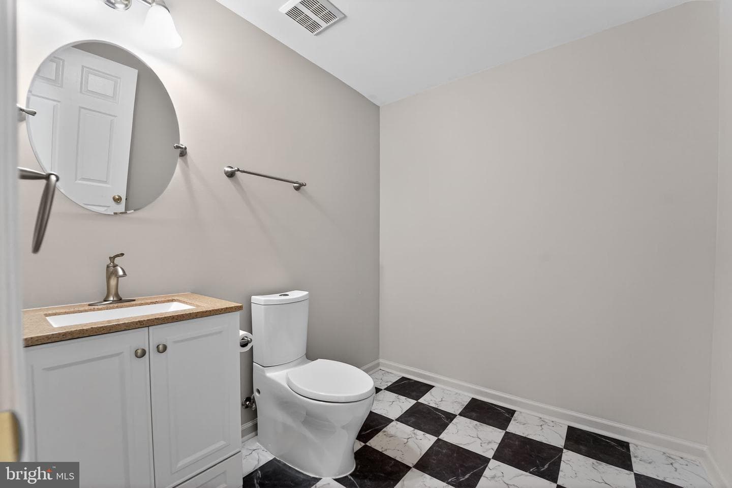 2405 Killarney Terrace photo 47