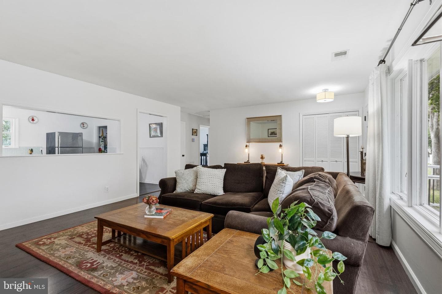 105 Mansion Drive photo 11