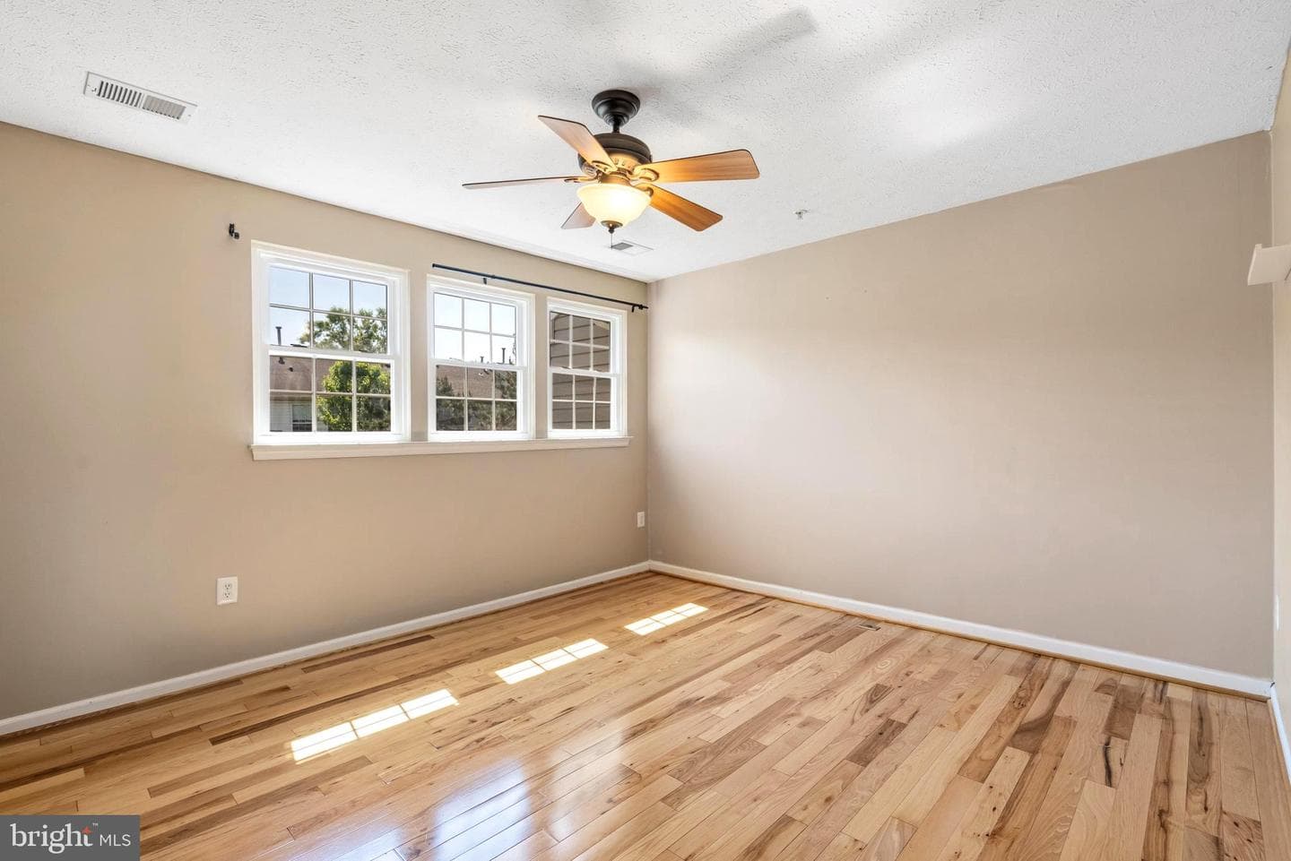 2577 Blue Water Blvd photo 13
