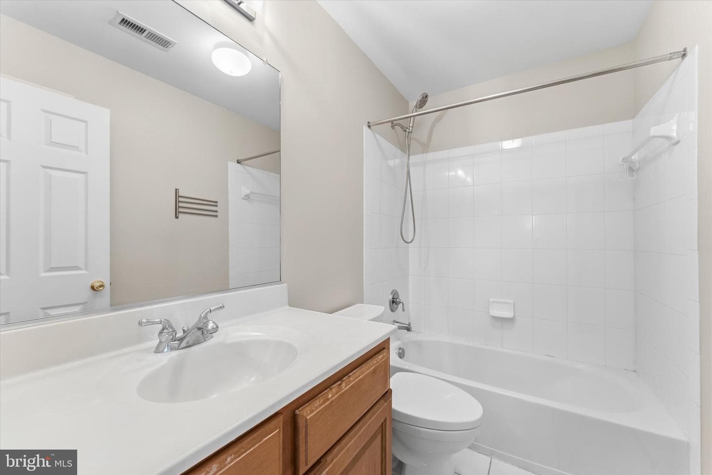 41 Idlecreek Lane photo 34