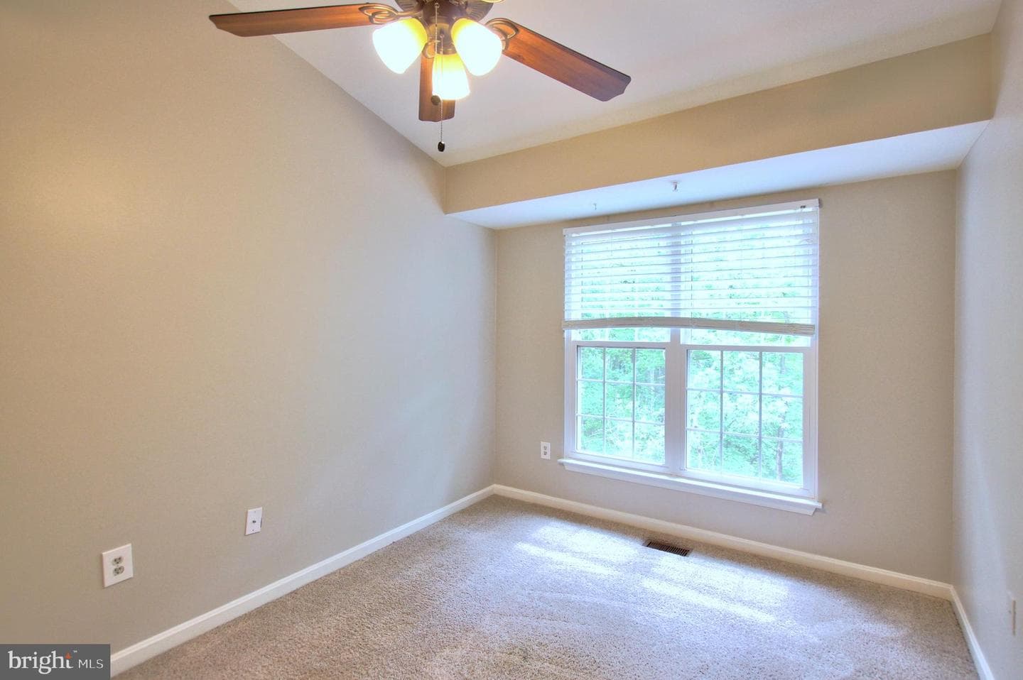 2244 Commissary Circle photo 21