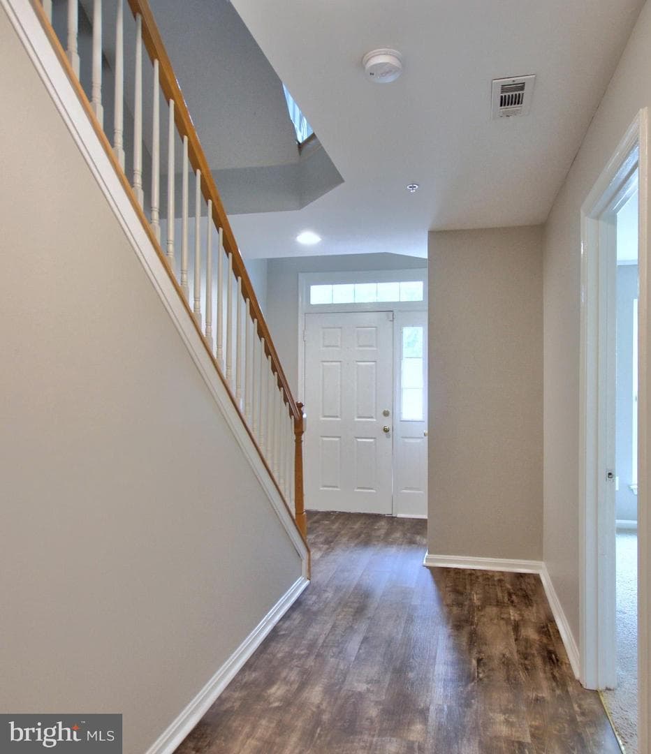 2244 Commissary Circle photo 3