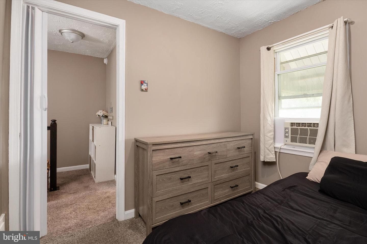5208 Patrick Henry Dr photo 16
