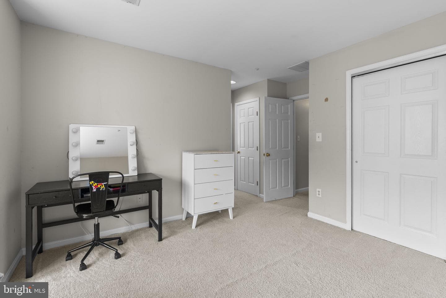 617 Martingale Lane photo 28