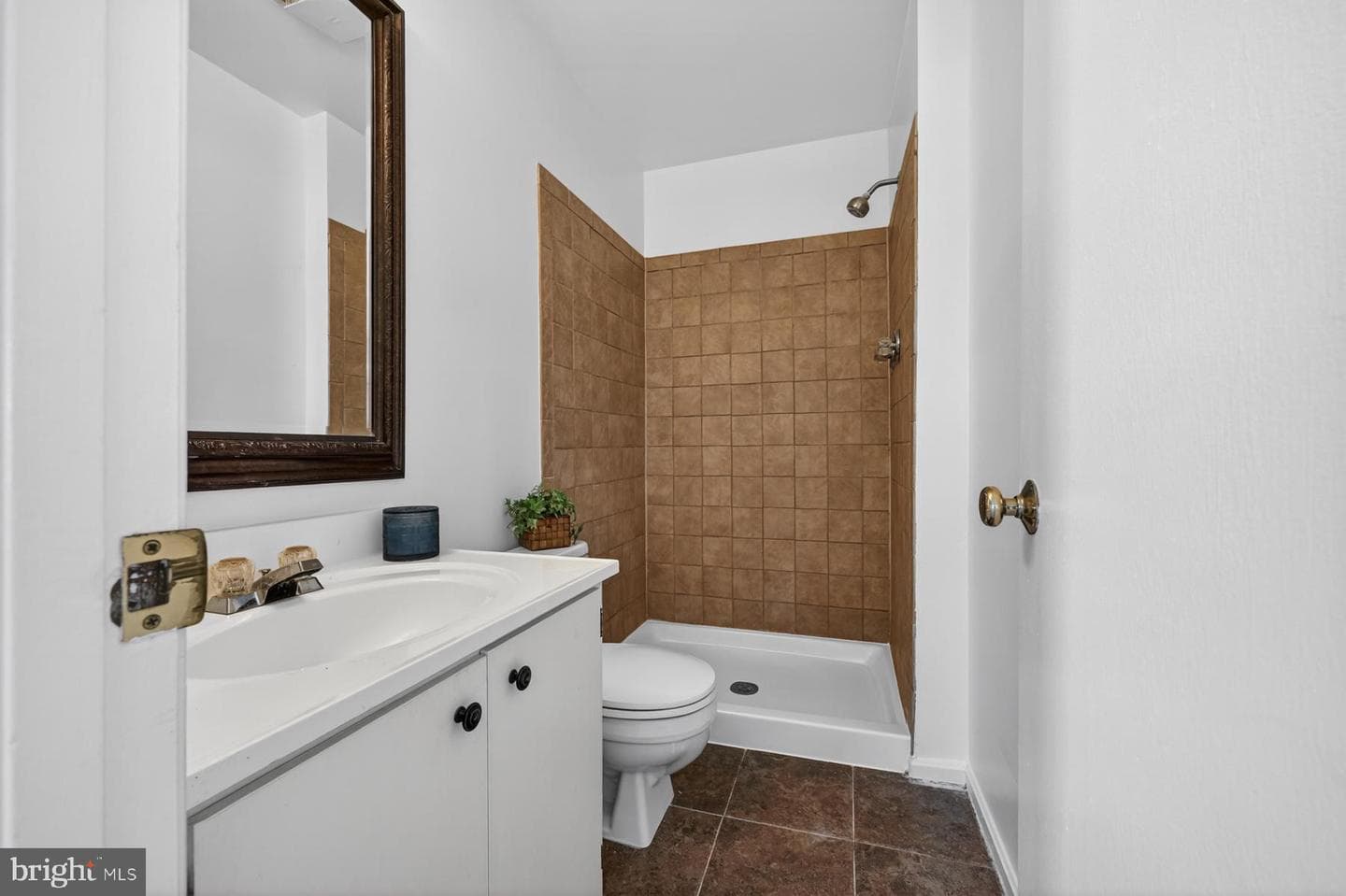 1610 E Bancroft Lane photo 22