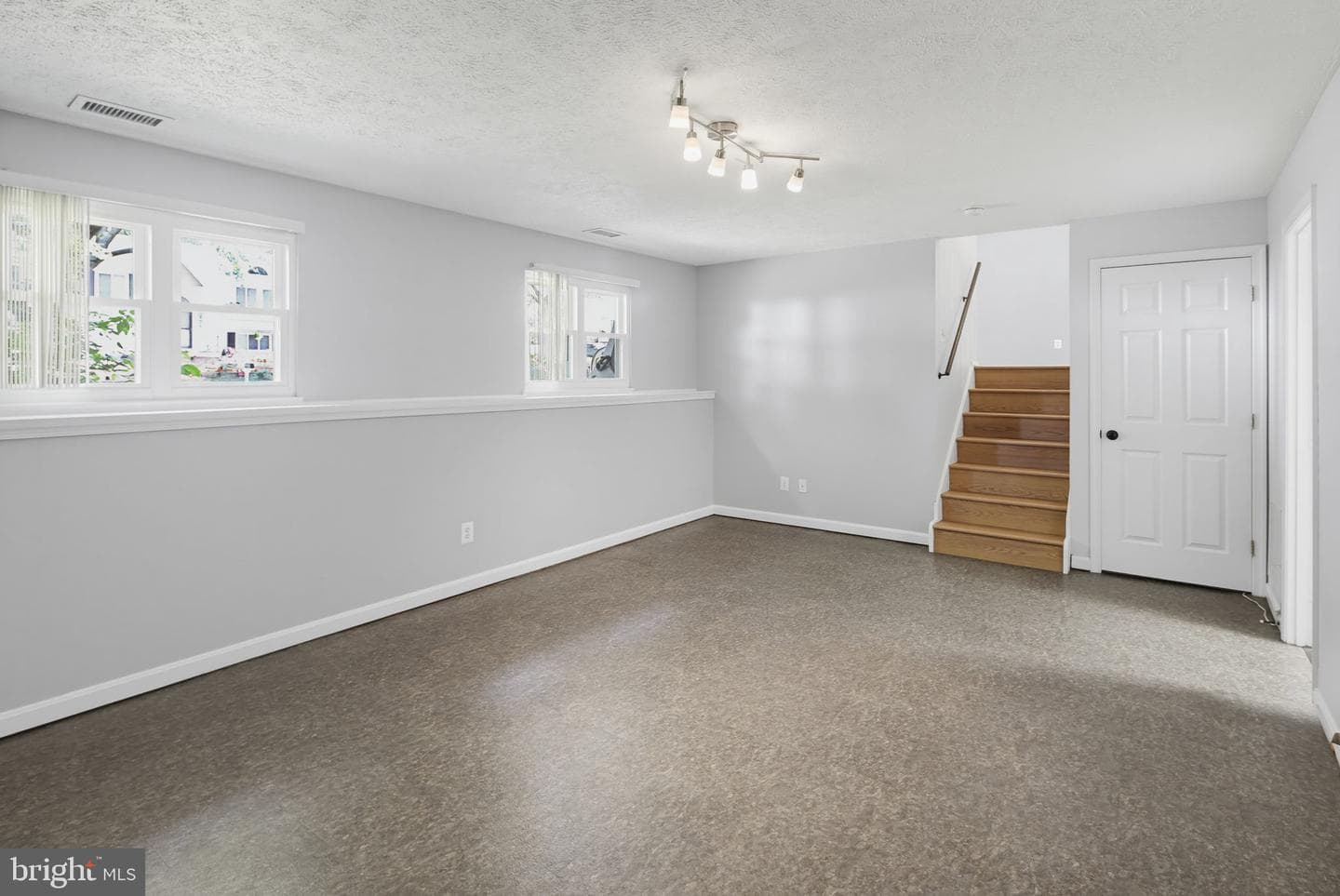 1431 Fairbanks Drive photo 27