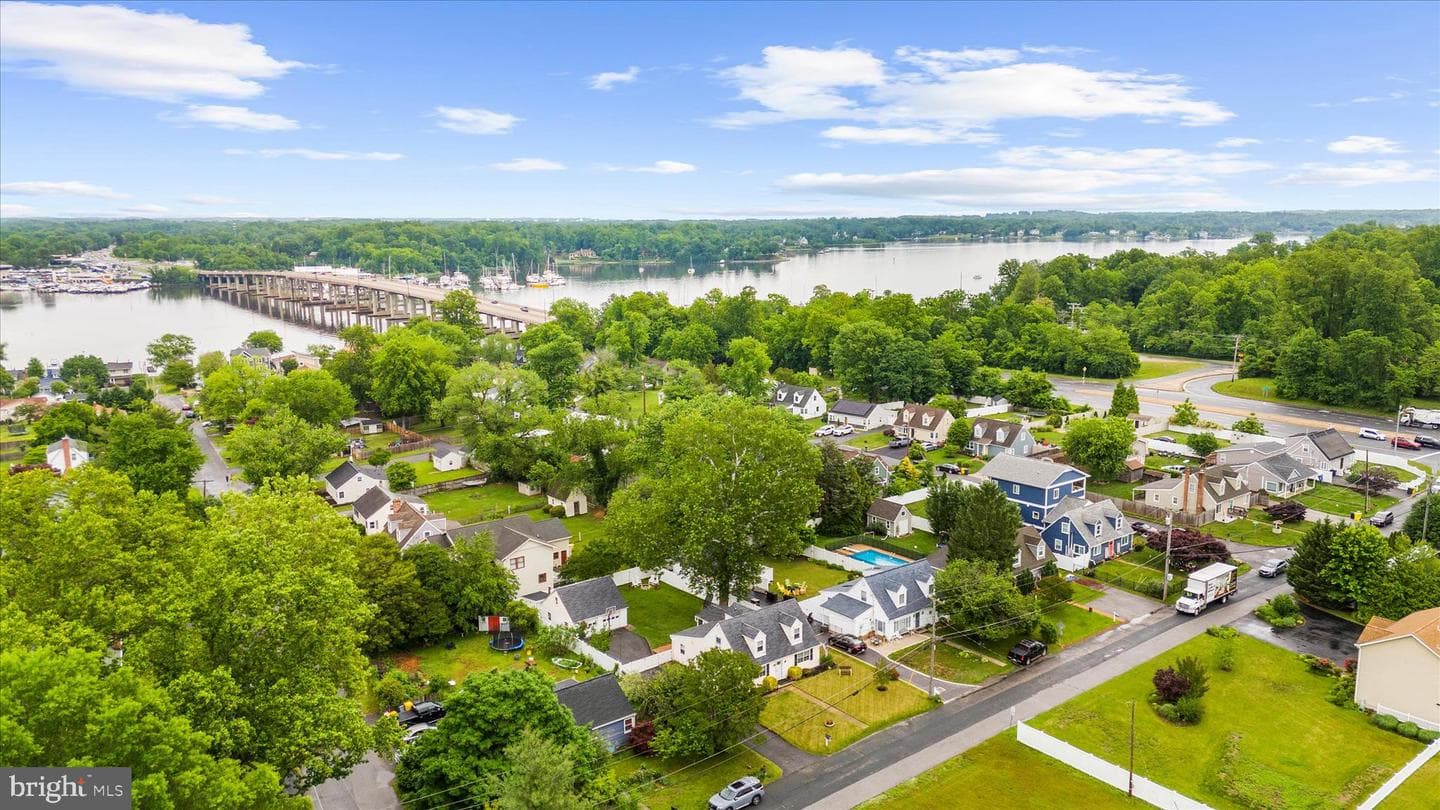 16 Virginia Avenue photo 49