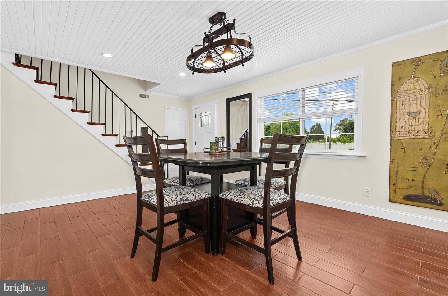 16 Virginia Avenue photo 8